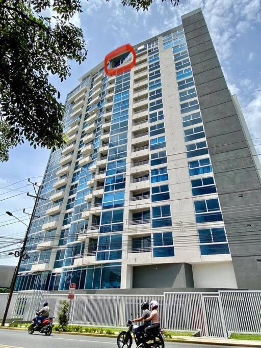 Penthouse En Los Yoses, Vista De Los Dioses Fast Wifi San Jose  Exterior photo