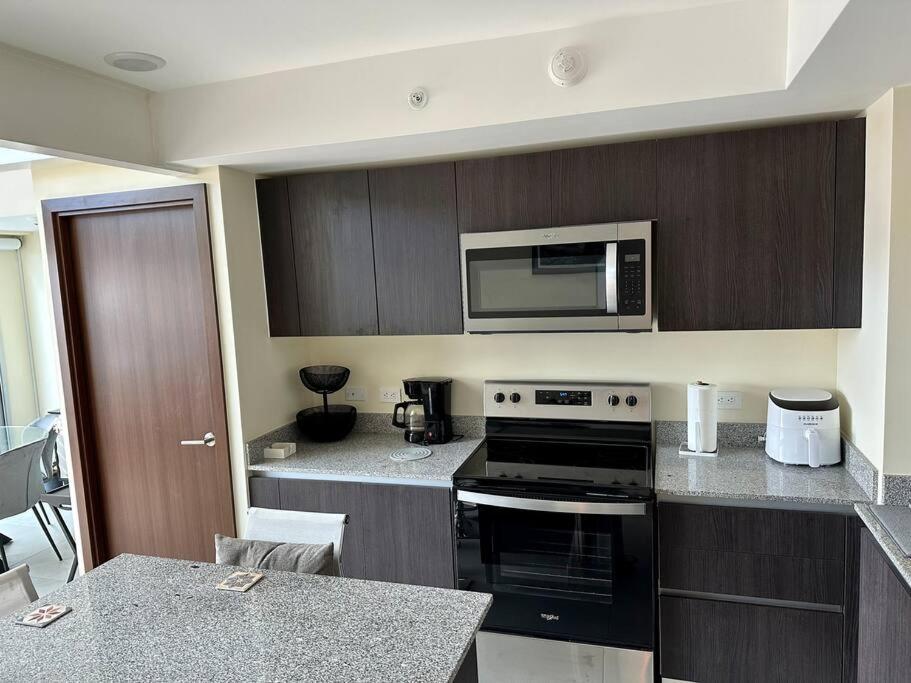 Penthouse En Los Yoses, Vista De Los Dioses Fast Wifi San Jose  Exterior photo