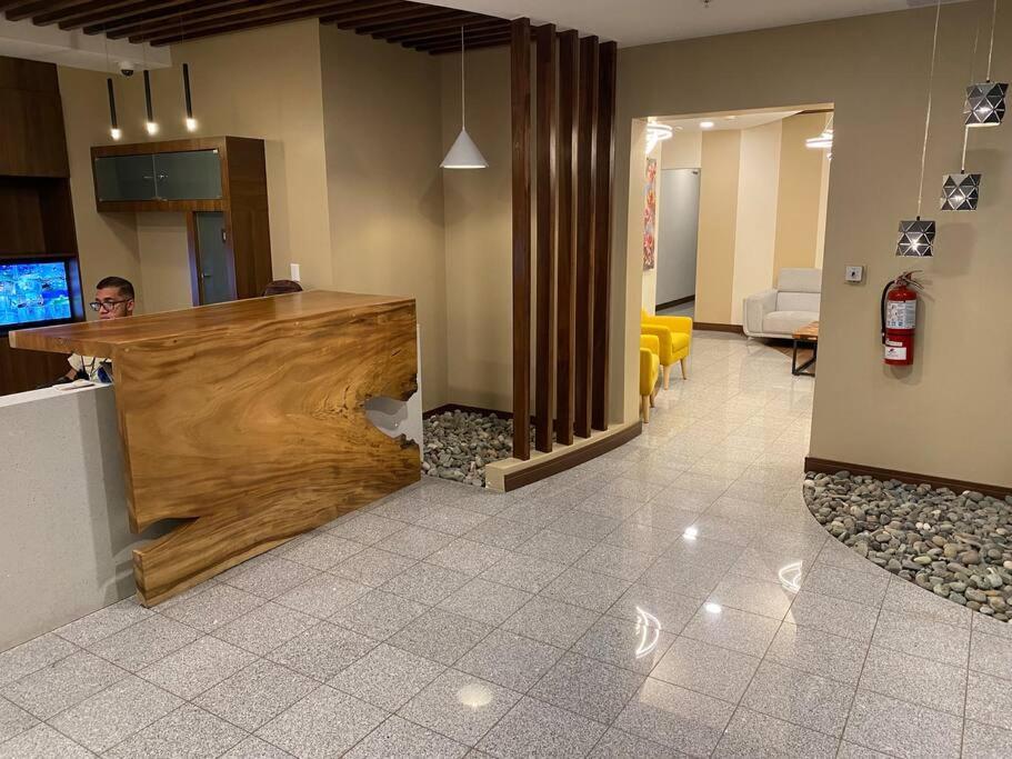 Penthouse En Los Yoses, Vista De Los Dioses Fast Wifi San Jose  Exterior photo